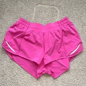 Sonic pink lulu shorts